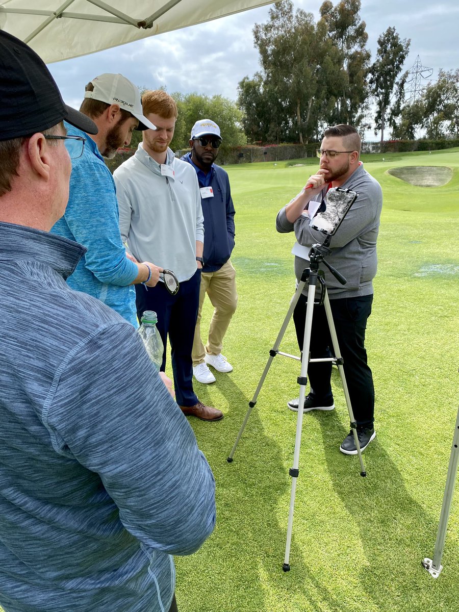 vgolfman's tweet image. Great group of @golfgalaxy fitters getting trained up! Already an experienced, knowledgeable crew &amp;amp; making them a little 💪💪. #golf #getfit #ECPC