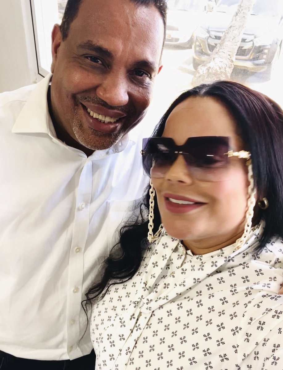MariluzFerminA's tweet photo. Mi Cuña @NeyRGarcia #SomosLindos 🙋🏻♀️🇩🇴✅🗽 https://t.co/NiN27mUB3i