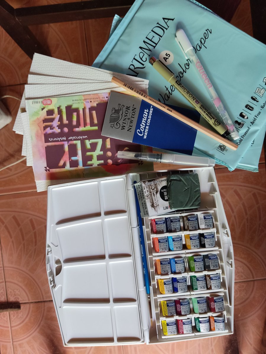 rcmkan's tweet photo. Buat yg nanya media, untuk gambar still life nya, aku pake 
 winsor n newton (cat air)untuk dasaran nya,lalu di pertegas dengan prismacolor, emng mahal si cmn worth it kok https://t.co/HpyM4cUxmq