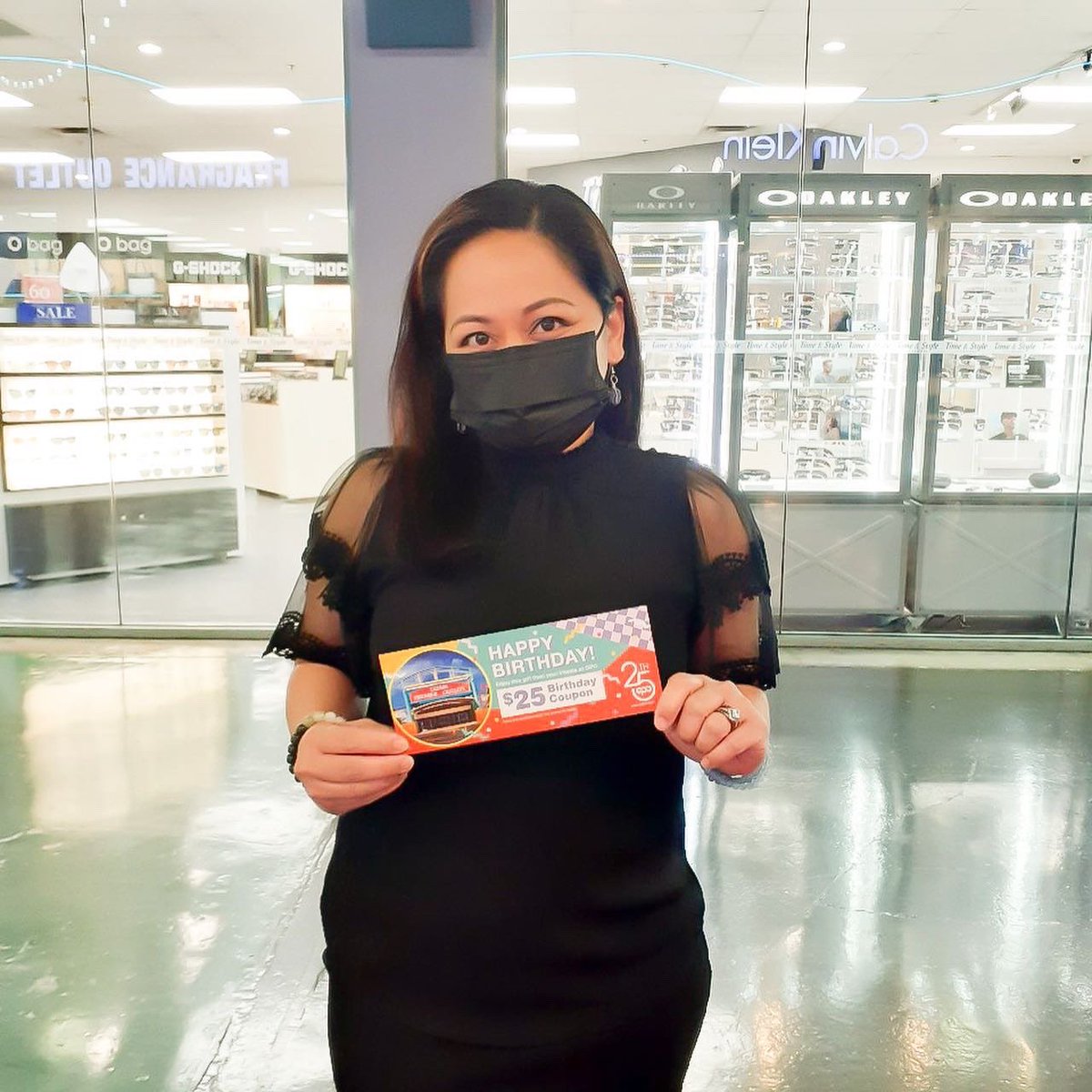 GPOguam's tweet photo. Happy Belated Birthday to all of the March Birthday Celebrants that visited us in March on their special day! 🎂✨ 

Here are a few of the happy individuals that came by and picked up their special gift from us ☺️

#gpoguam #guam #guamshopping #shopGPO #GPOeats https://t.co/em7YMLpwm3