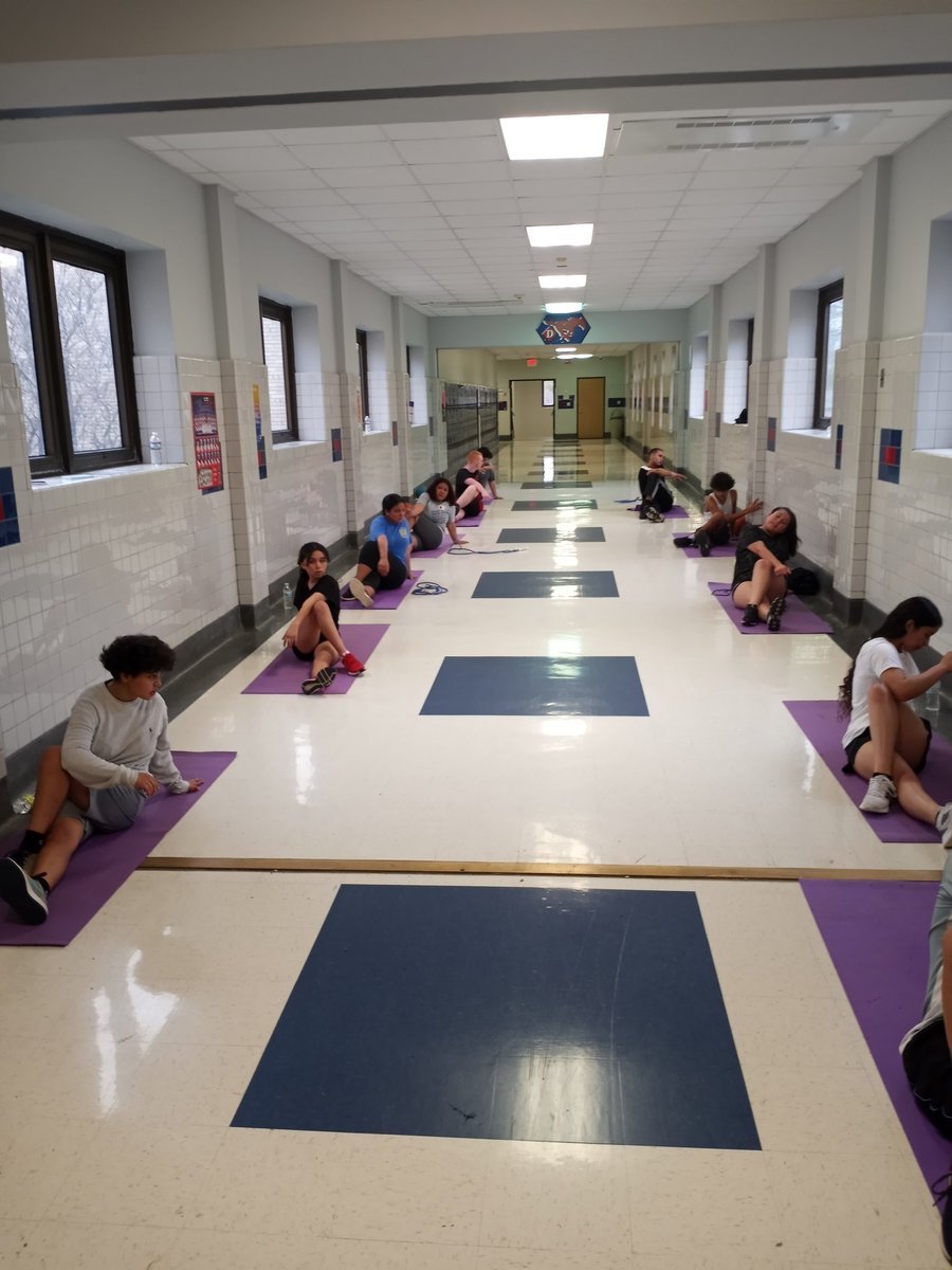 Supporting cadets as they show up early, discipline themselves, develop positive habits, work at confronting fears, say no to doubts and win one personal goal at a time. Success happened when they set their minds on doing so! Mustangs Ready!
<a href="/TheCBreedlove/">Carrie Breedlove</a> <a href="/JJPearceHS/">JJ Pearce HS</a> <a href="/JJPJROTC/">Pearce JROTC</a>