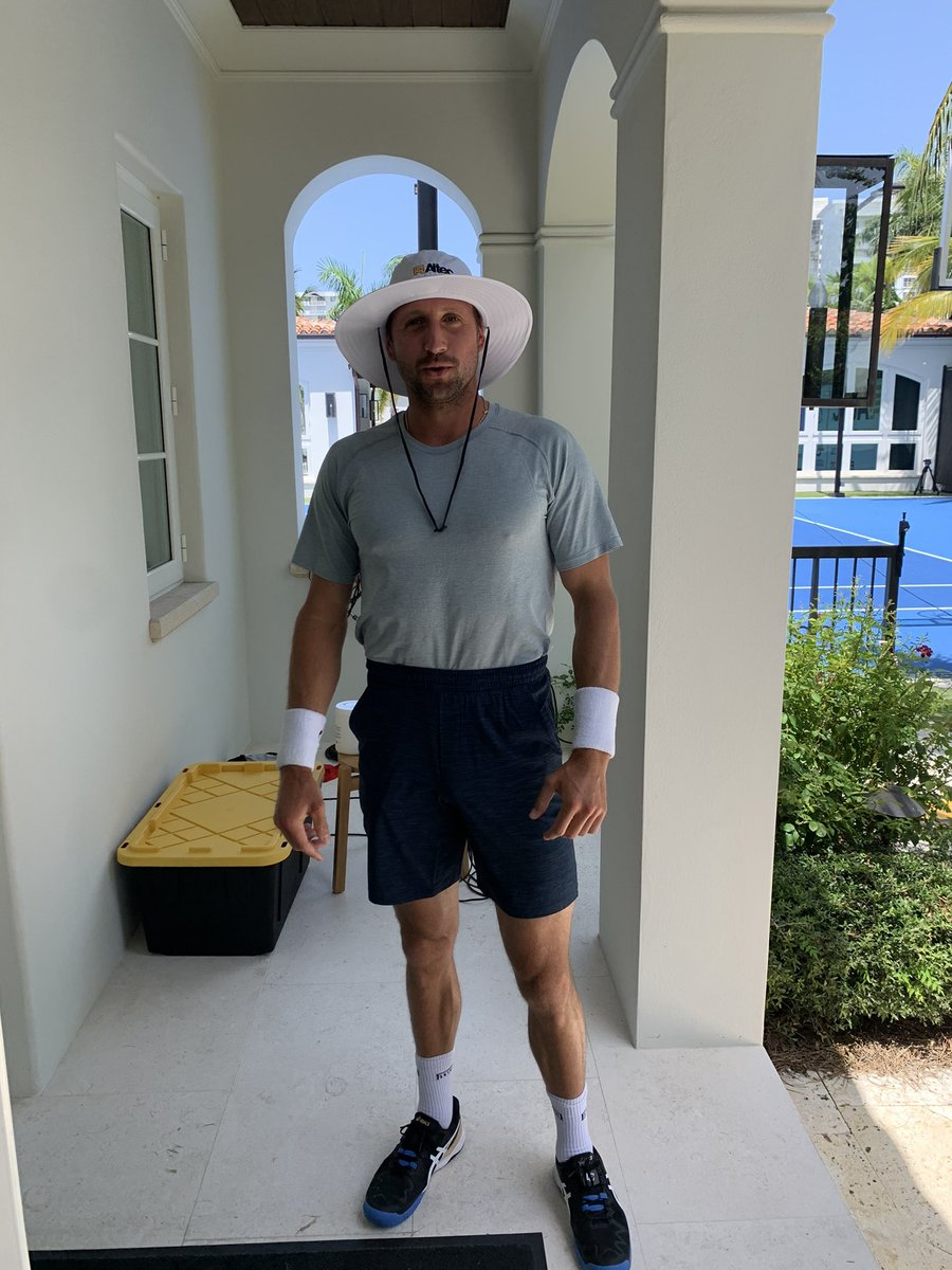 JC Aragone tweet media