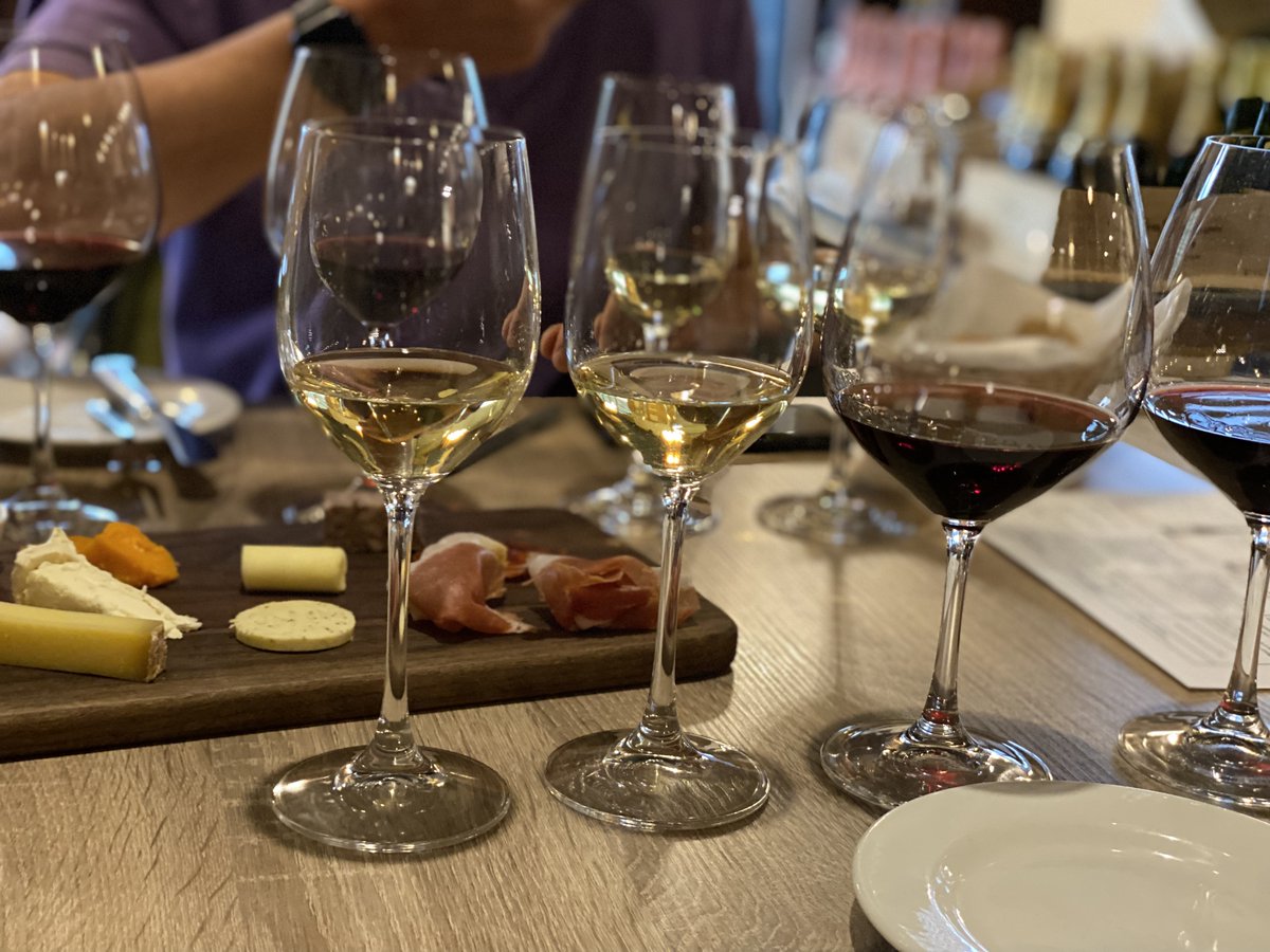 French Cellar by Partage has all the wine you need to say 'cheers' to supporting local businesses! 🍷

#WinePairing #FrenchWine