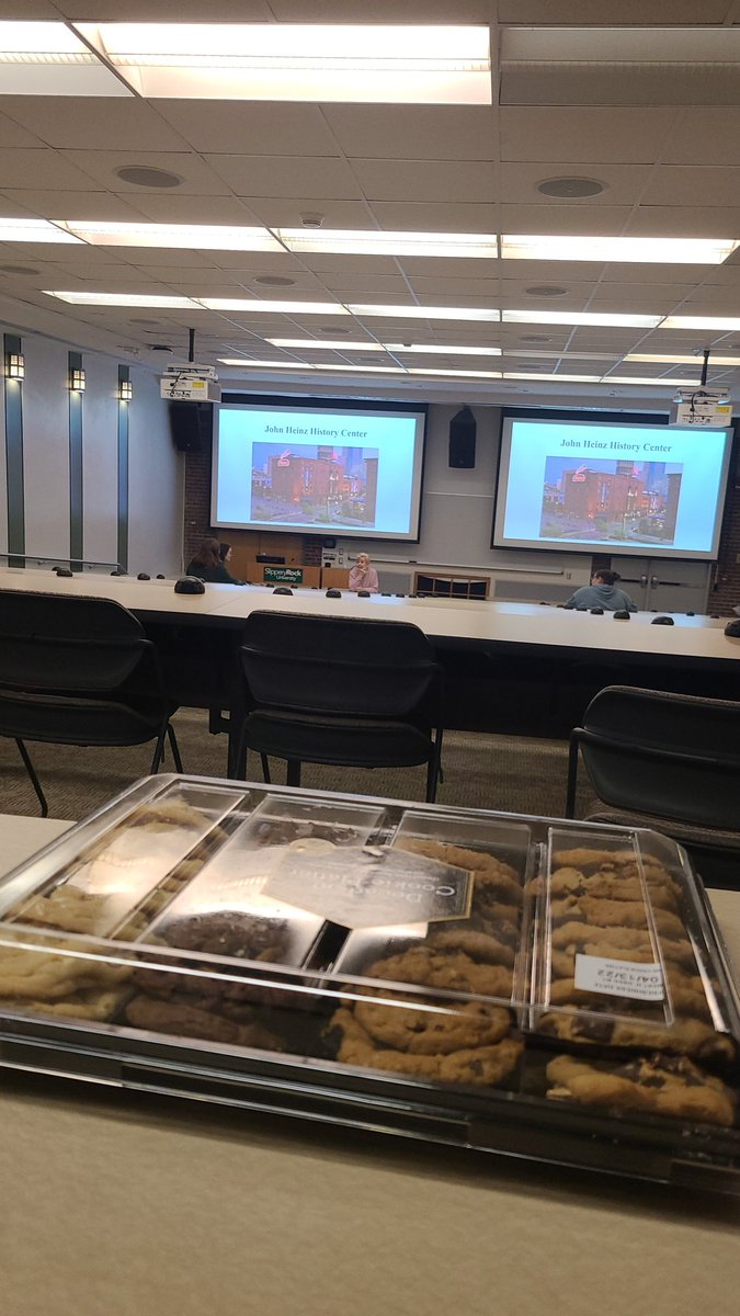 SRU_PAT's tweet photo. We are about to get started learning about women's history. You can still come on down! https://t.co/QUNaguAZkD