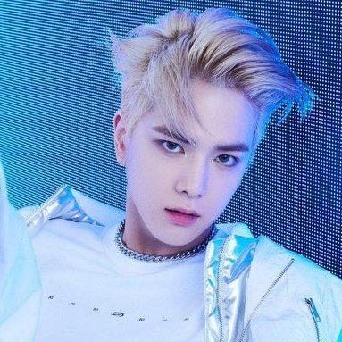 deobisque's tweet photo. younghoon breaking dawn era>>>>>>>>> https://t.co/OFvXNgdt9W