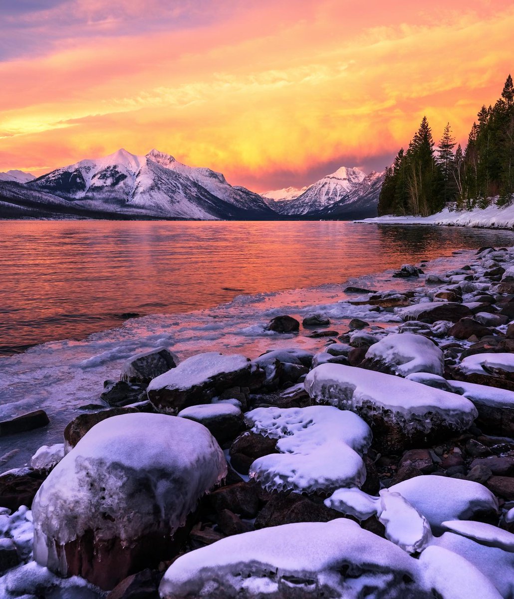 Montana sets our soul on fire. 🔥 📷: IG user droptheframe | #MontanaMoment