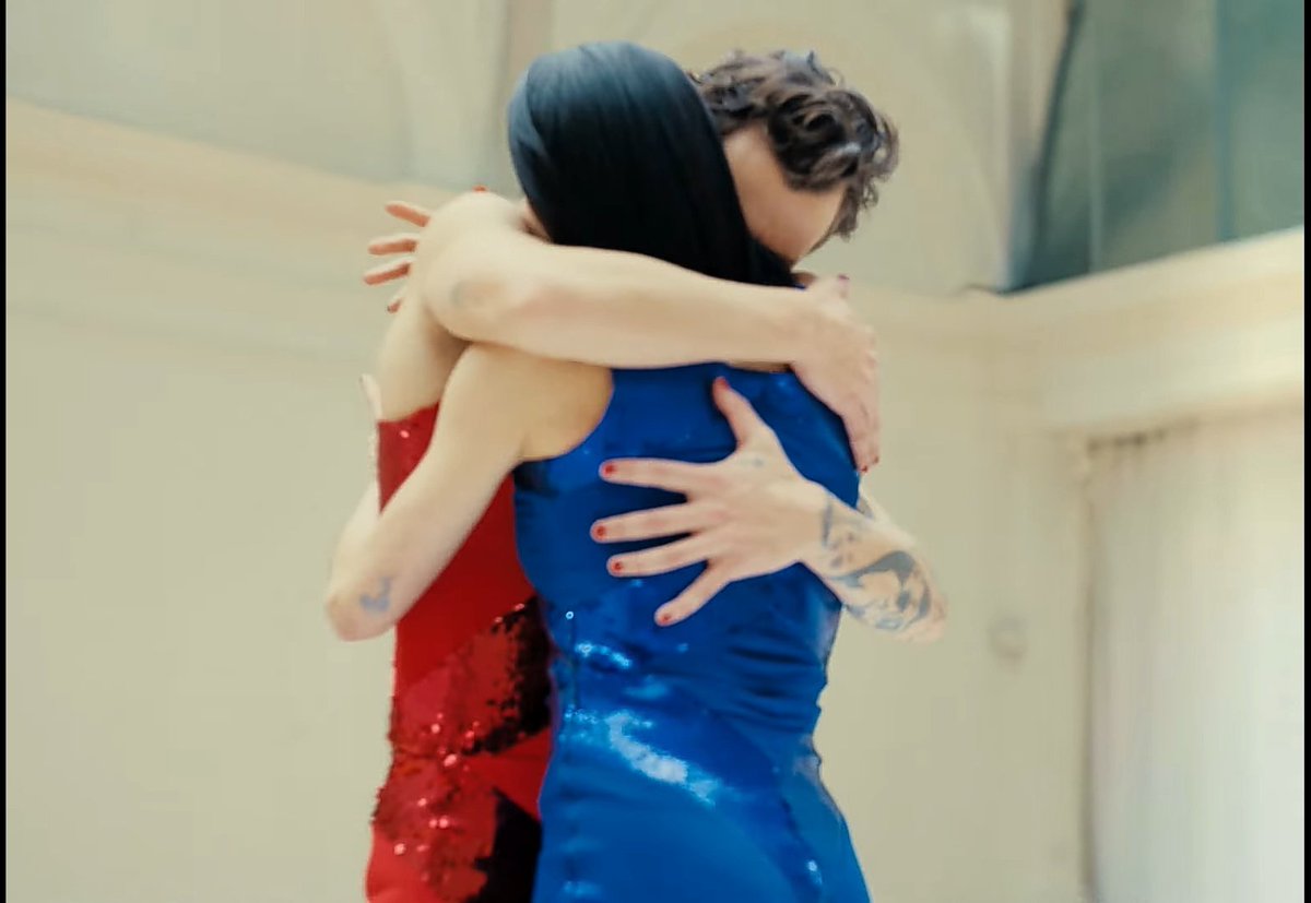 AnnaMasseroni tweet media