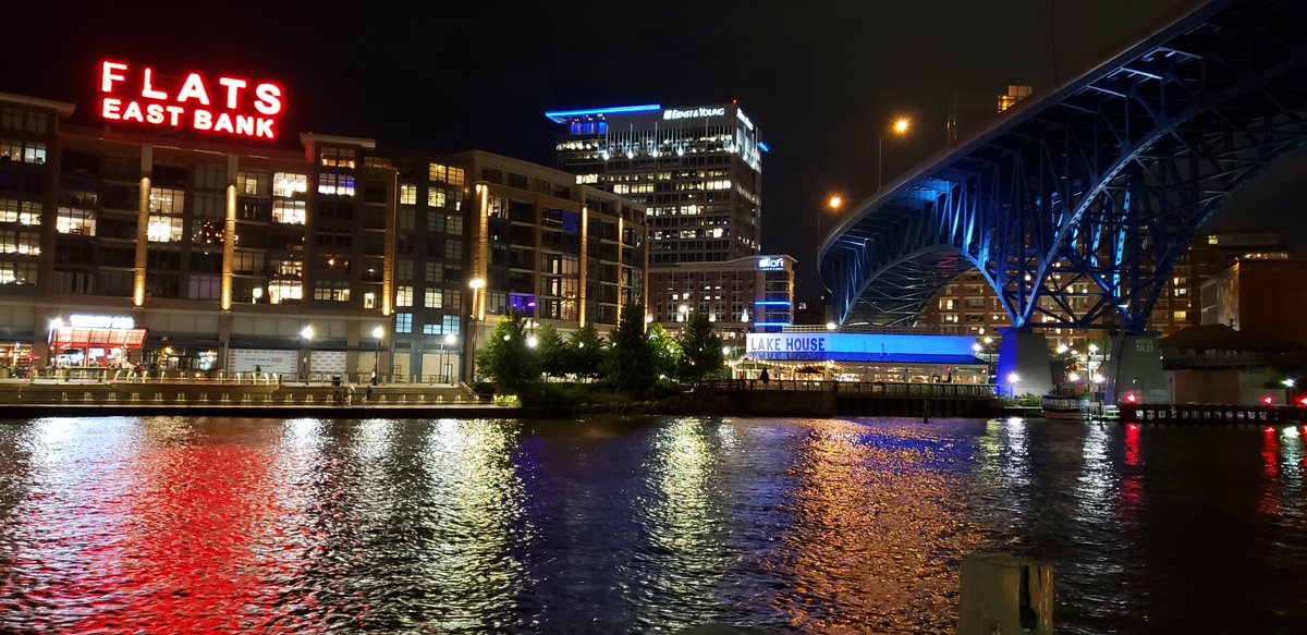 RonClausPhoto's tweet photo. Flats East Side of the Bank #Cleveland #ClevelandRocks #ThisIsCLE https://t.co/IEV4xn3kk3