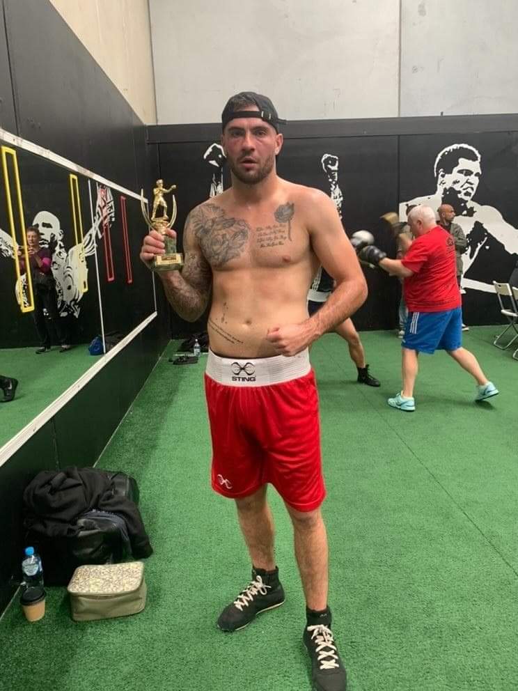 deanmenere's tweet photo. @DamianPapadopo1 @DAZNBoxing @Canelo https://t.co/NRVrvhUHAo