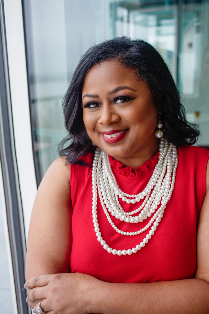 AHATennessee's tweet photo. Congratulations to Lori Evans for being named a 2022 Mid-South Woman of Impact! Thank you for your support of the AHA mission and thank you to @sandyadams_co for these beautiful photos! https://t.co/5yZEmYSu1O #MemGoRed https://t.co/Pn68jzRe7D