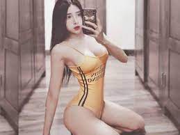 workinflex0196's tweet photo. @yuni_rajagukguk Taught to be a hustlaMommy gone gotta stick together https://t.co/pREN1yUQup