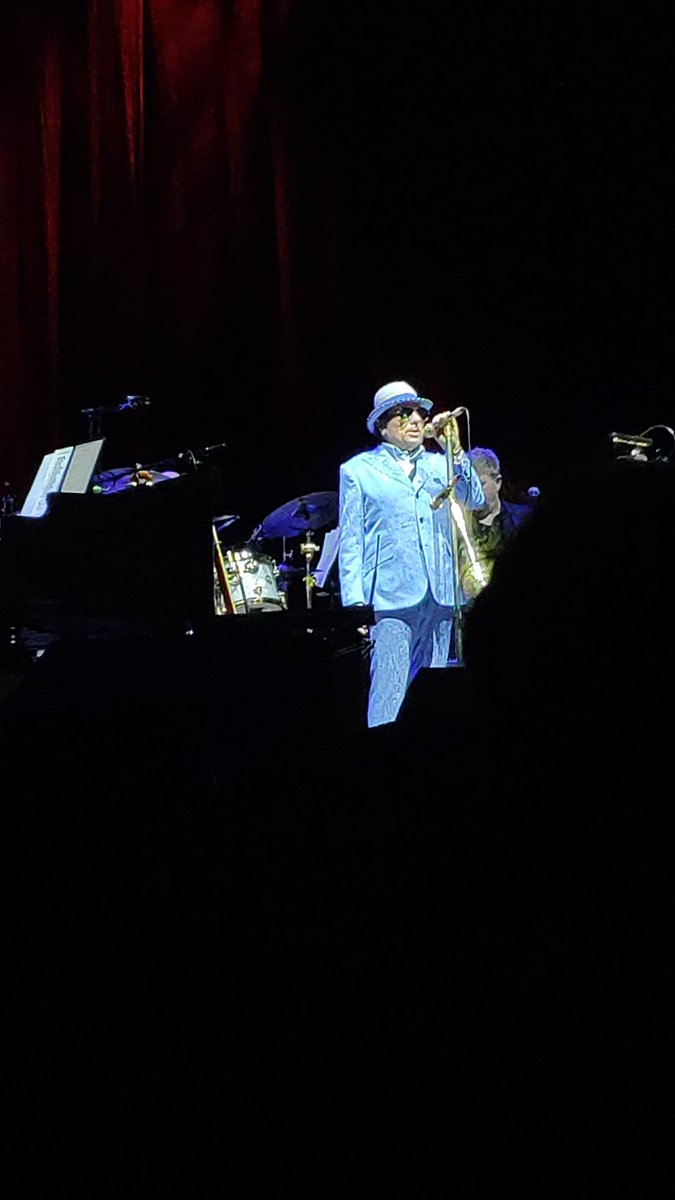 bule75's tweet photo. Van the Man. 76 anos. Disque.
#Concertazo https://t.co/PIwt4FFd62