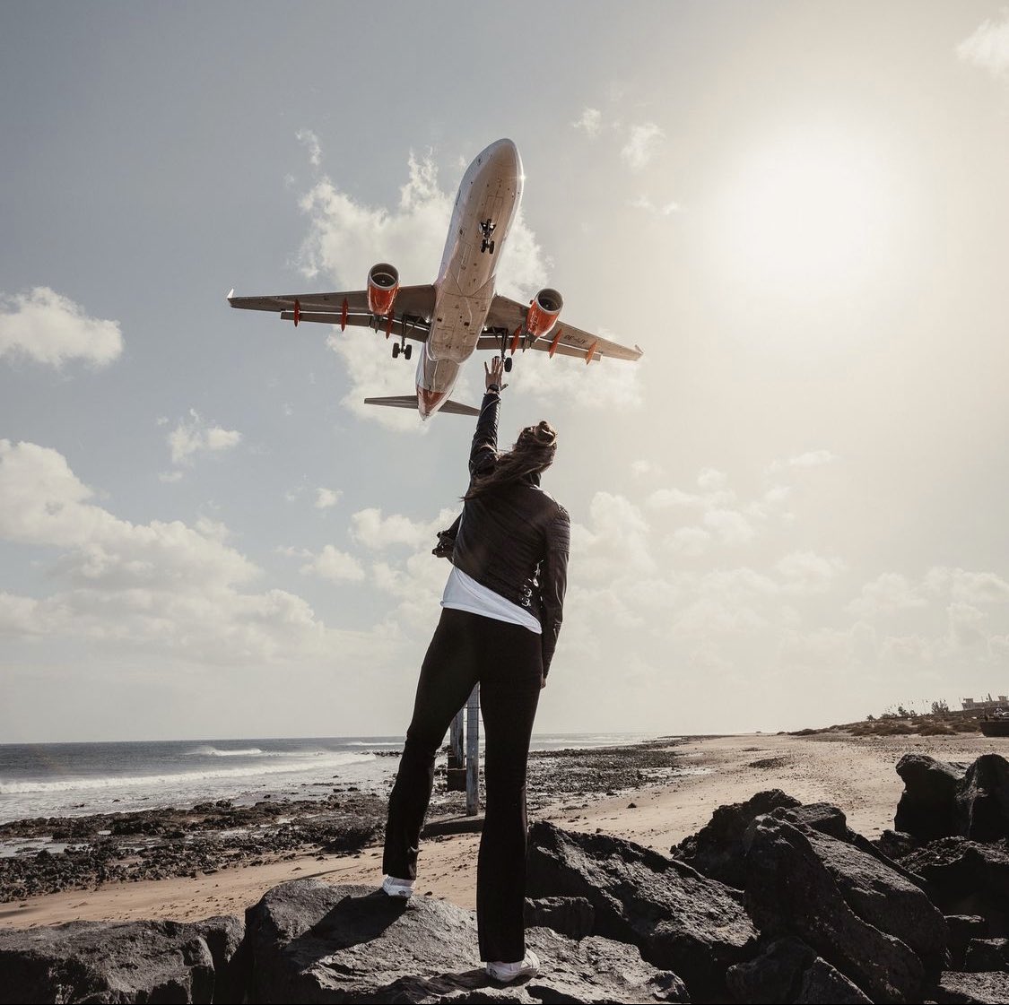 Memoriescap's tweet photo. @muhammadljunaid In Lanzarote! https://t.co/vy9XBE2mYe