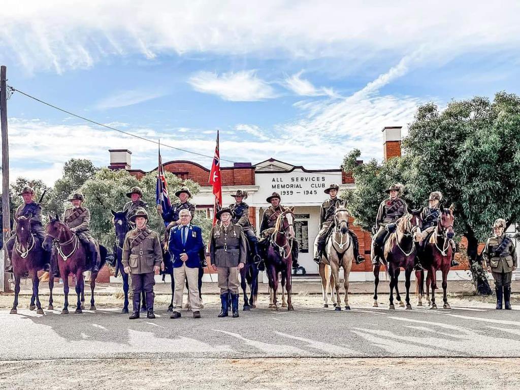 M_McCormackMP's tweet photo. The #Riverina Light Horse Committee Emu Plume Trek is in full swing, already taking in #Narrandera, #GrongGrong, #Matong, #Ganmain, #Coolamon and #Marrar, with #Downside & #WaggaWagga to come.
Please support its fund-raising efforts to erect a Light Horse tribute if you can. https://t.co/GKDS9t3sjJ