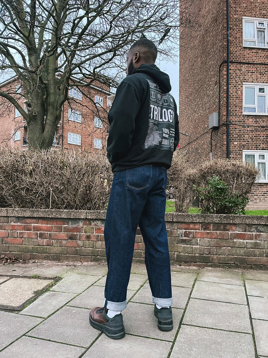 BLVCK_TRILOGY's tweet photo. TRILOGY PACKAGING HOODIE now available in store.

TRILOGY front top left embroidery, kangaroo pocket with hood &amp; packaging A3 print at centre back.

Colourway: Black &amp; Orange

Size curve: S/M/L/XL

TOGETHER WE ARE MORE! https://t.co/JAZbsTDQuw
