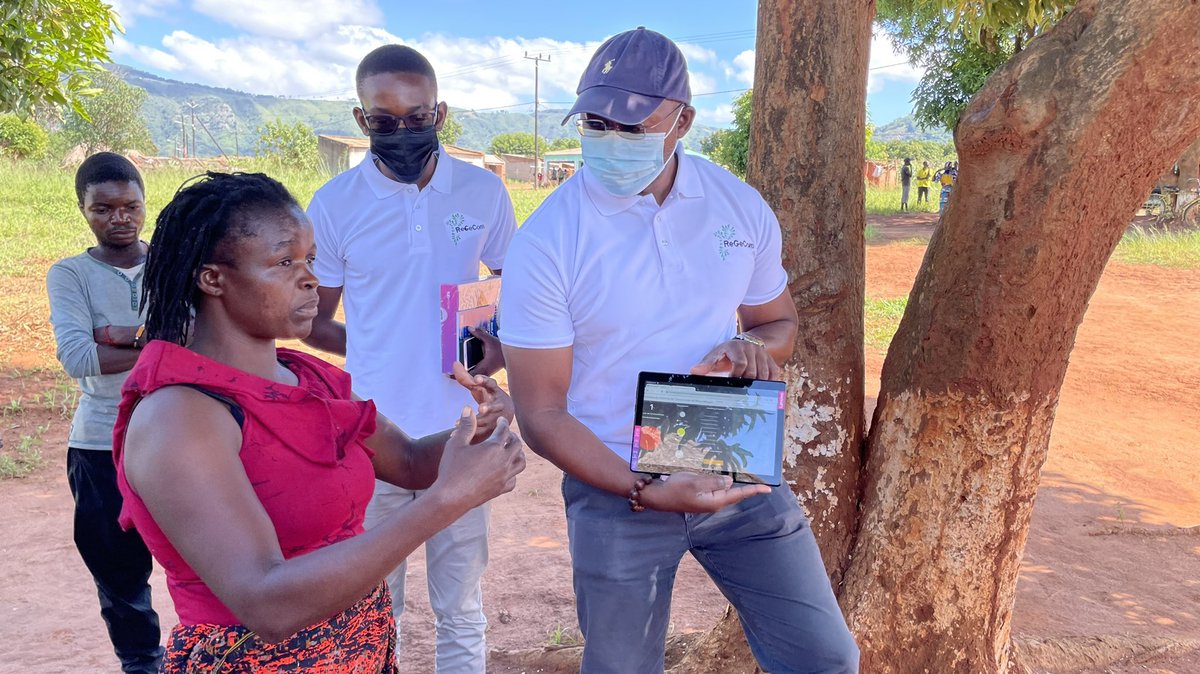 ReGeCom_Moz's tweet photo. As we consolidate the Mozambique Community Information System, our dream at ReGeCom, is to see communities thriving as a result of informed decision-making process of their land and natural resources.

CBNRM…for people and nature!
@CadastaOrg https://t.co/BrftBiwrAP