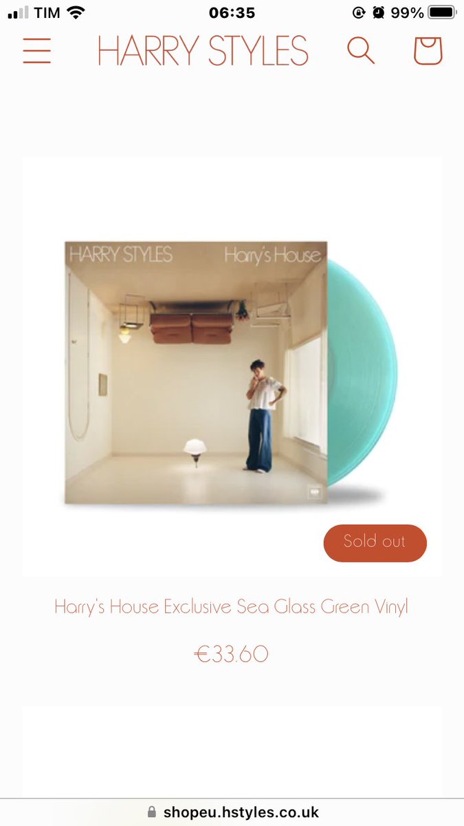 sofiaxbw's tweet image. ma non è manco uscito l’album 😭