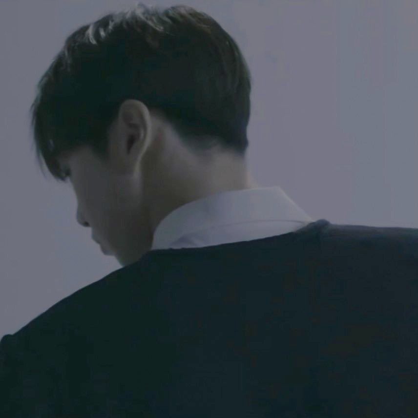 강다니엘 등으로 말한다 tweet media