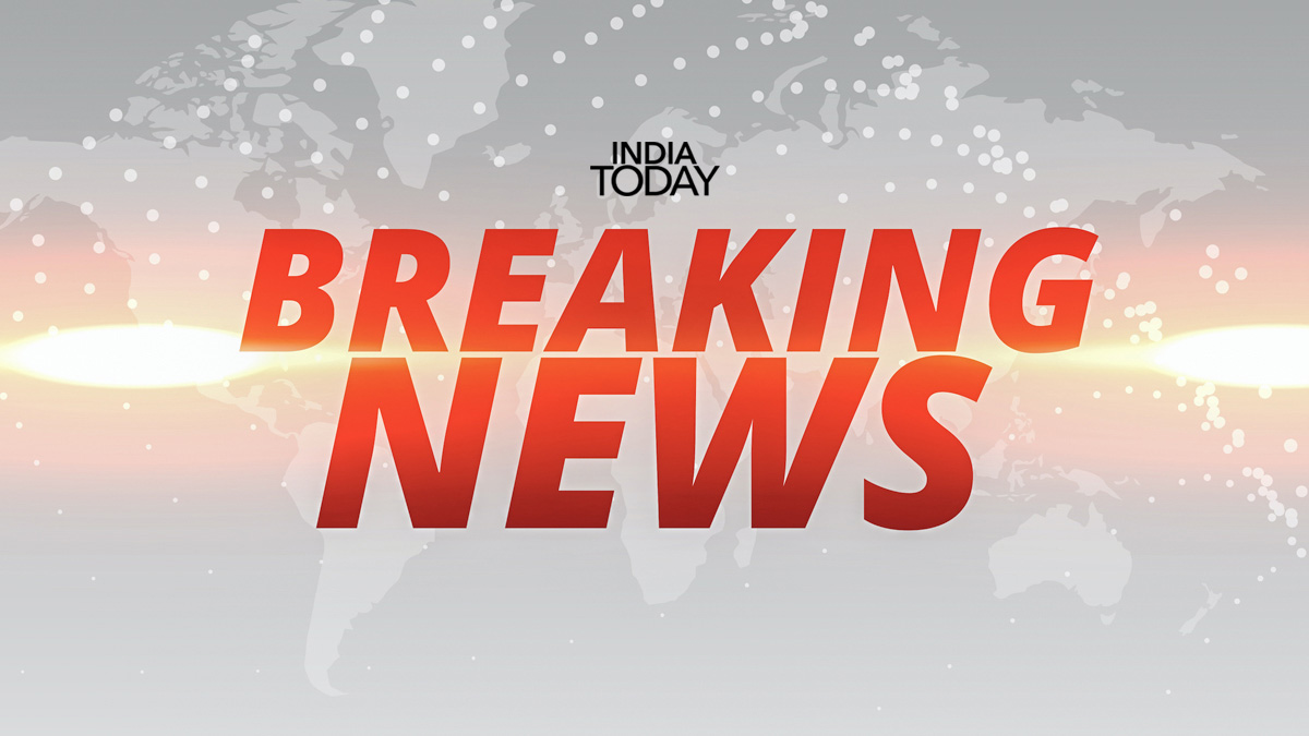 IndiaToday's tweet photo. BREAKING NEWS: Salman Khan is getting married! Here's who the bride is...
Know more: https://t.co/38cwajrrJu 
#SalmanKhan #Bollywood #Celeb https://t.co/zsUNAXcEHI