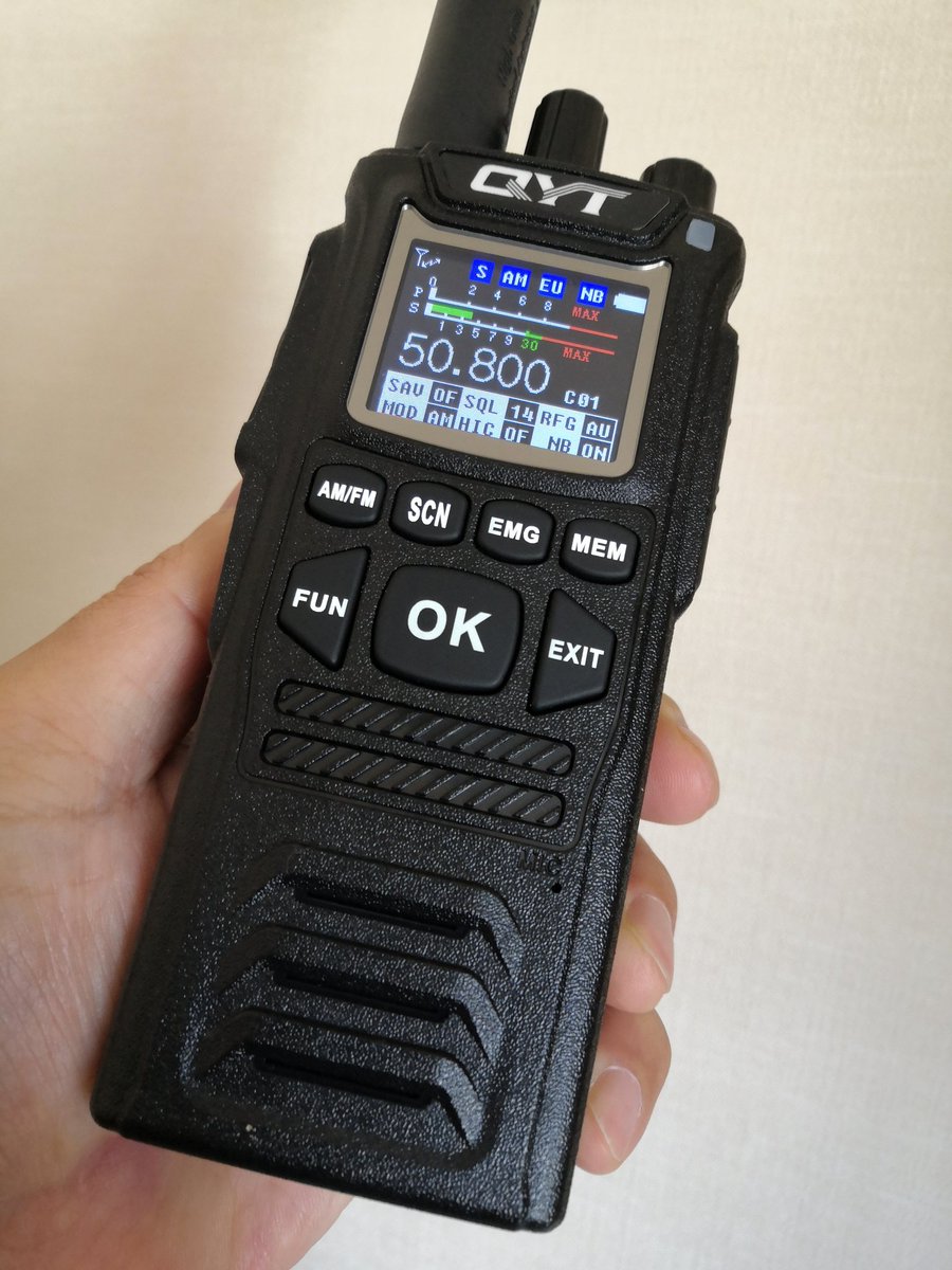 jg3air's tweet photo. 本日4月1日、QYT CB-58の姉妹機が発表されました。

#アマチュア無線 #50MHz #QYT #CB58 #販売時期未定 #エイプリルフール #USO800 https://t.co/CGOMWIqdqD