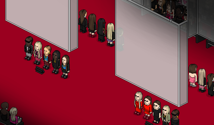 habkenzie's tweet photo. I love you but i've chosen Versace.

Versace Fall Winter 2022 by me.
#HFI  @HabbliveFI https://t.co/M7BK8aQWiy