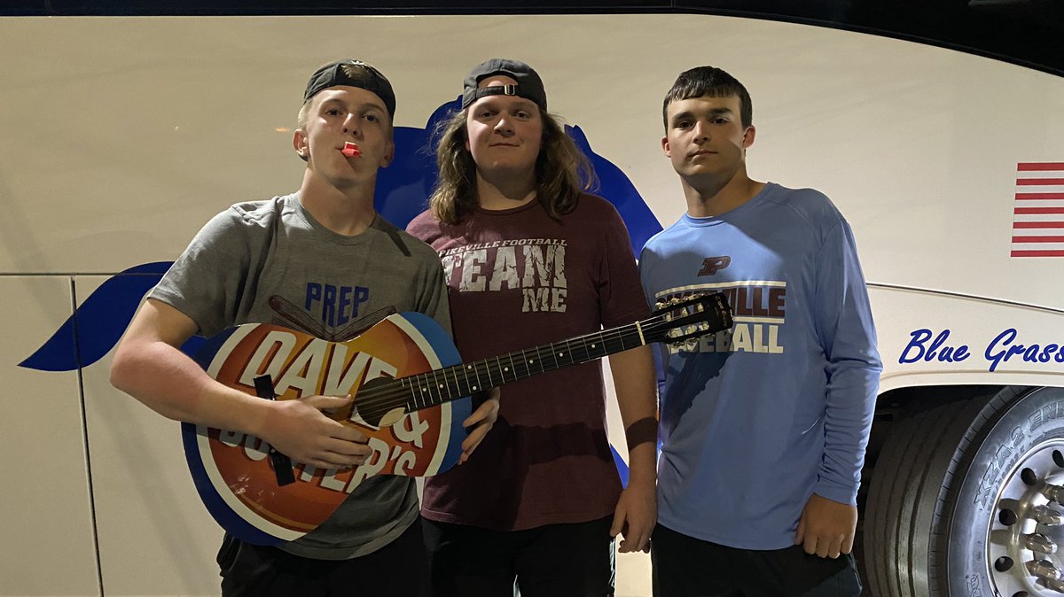 PikevilleHSBSB's tweet photo. Post W trip to Dave &amp; Buster’s ✅ 

D&amp;B Home Run Guitar Acquisition 🎸✅ 

#TOGETHER #HailPikeville 🐾 ⚾️ 

@RacersBaseball https://t.co/rDczhJ6QSP