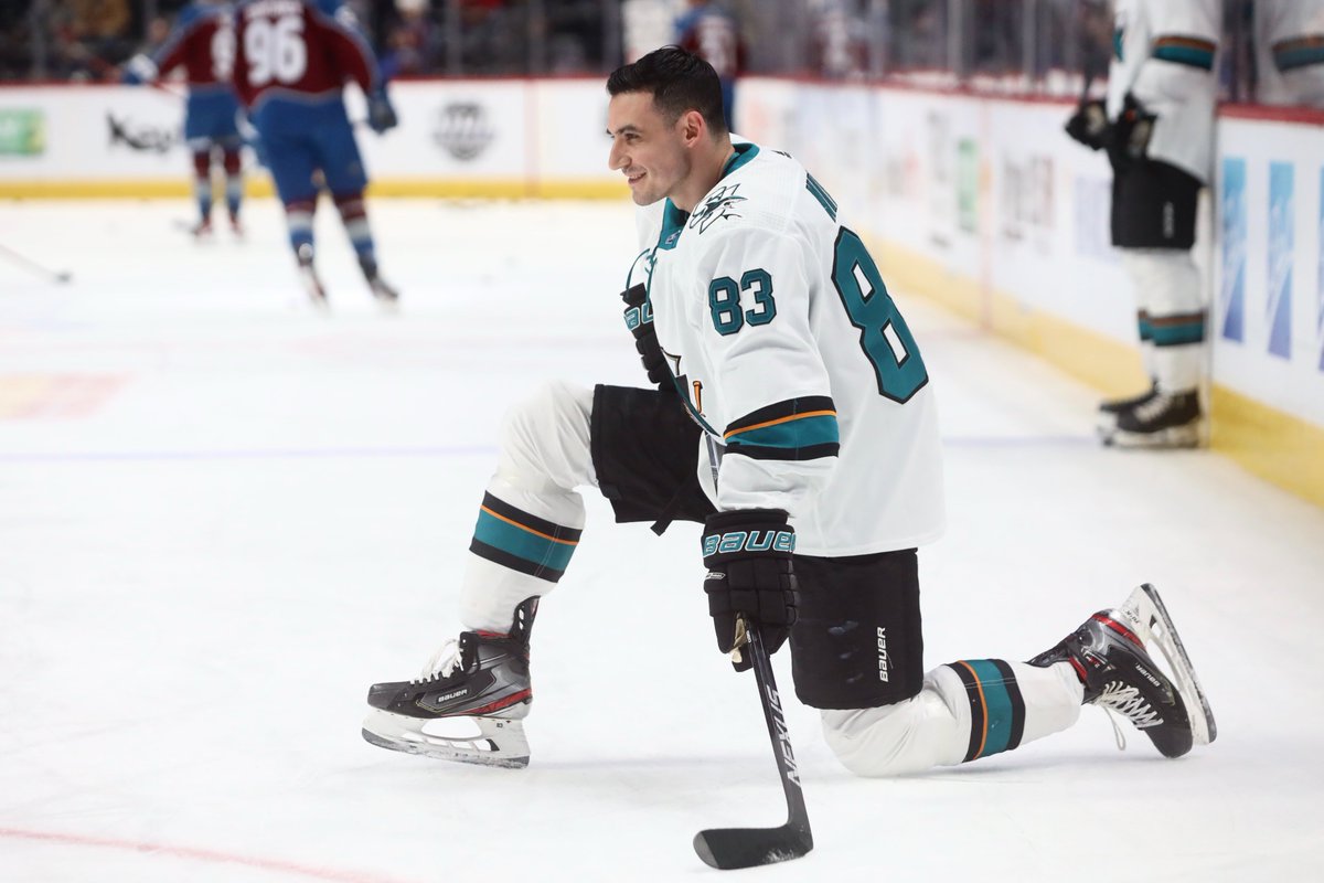 SanJoseSharks's tweet photo. We spy the Long Beach native back on the ice 😁 https://t.co/beUdueLh8B