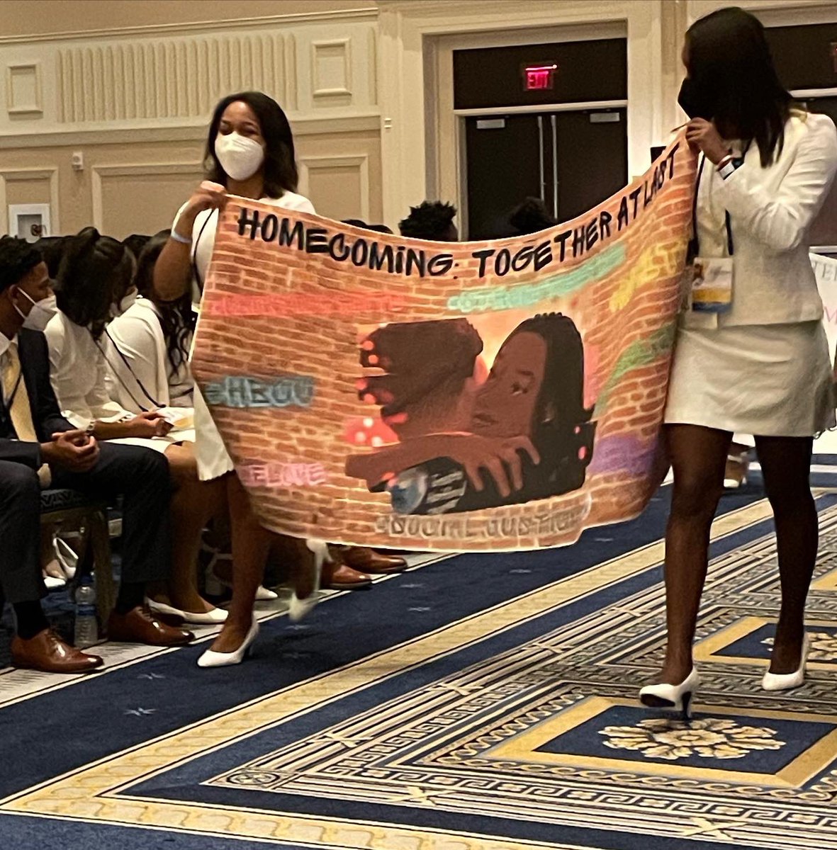 greaterhartjnj's tweet photo. The art on our chapter banner and apparel was created by Isabel Mendes, a junior at @missporters. #TeenConference2022 #Homecoming #TogetherAtLast @jjerteens @jackandjillinc #BlackExcellence #Hartford #GreaterHartfordJnJ #JackAndJillInc #TeenConference #JJEasternRegion https://t.co/EeUDvGfWfF