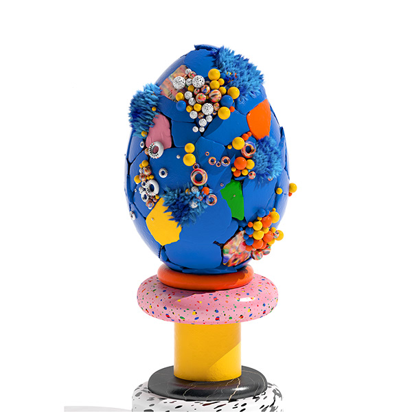 Behance's tweet photo. "An egg is something important that brings life into the world. Just as Art brings life into the world visually, it brings life and emotion into a room where there were blank walls." — @andrew_footit on his #NFT collection, The Dozen. https://t.co/5pFhf4IGoy https://t.co/GmuW8cmtPs
