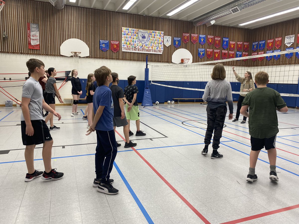 olofcatholic's tweet photo. Both at practice and while at recess, our grade 7 & 8 students are excited and getting ready for the upcoming volleyball tournament. #backtosports #returningtonormal #bulldogspirit https://t.co/Qj545Kfrip