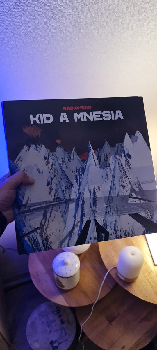 VichoEstebing's tweet photo. #radiohead https://t.co/gEUhScgJfb