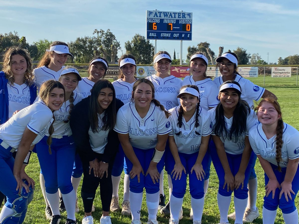 HISTORY ON THE SOFTBALL DIAMOND! 

Amelie Valdez throws a PERFECT game! 

Congratulations Amelie!! 

Atwater Falcons 6 Buhach 0. 

#WeAreAtwater🔵⚪️
