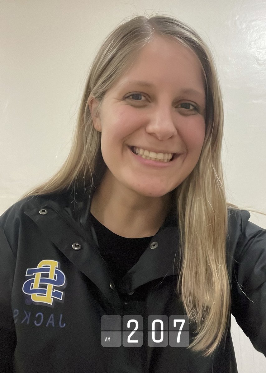 HattieSeten's tweet photo. @GoJacksWBB Cheering on @GoJacksWBB from England! #GoJacks 🐰 https://t.co/lIXoxzLDdV