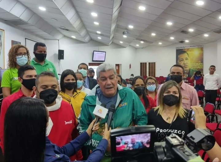 Secalimentacio1's tweet photo. #31Mar🇻🇪|Con la finalidad de impulsar el Plan de refundación Alimentaria del Estado Apure, la tarde de este jueves se llevó a cabo encuentro con el viceministro de abastecimiento y control alimentario, la presidenta del INN y el presidente del Ciara. https://t.co/TuzDQJcKGs