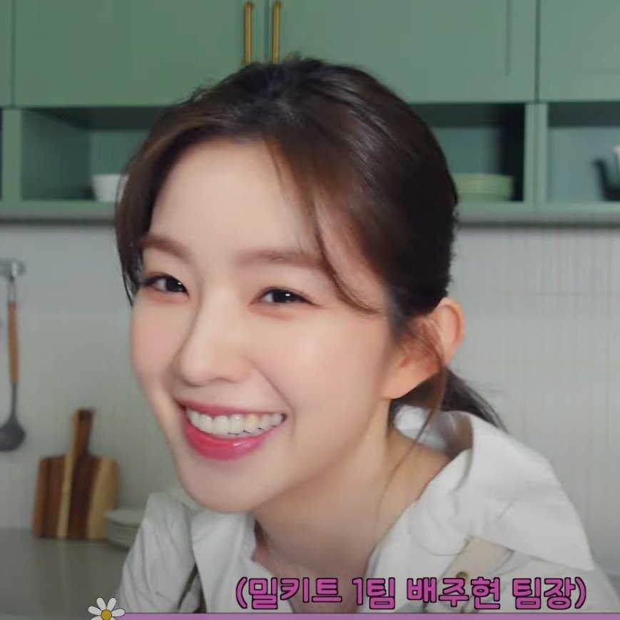 aIIforhyun's tweet photo. 🐰 | IRENE COMMUNITY INDEX! 

— comenta todo lo que hay en la imagen con los hts de irene [+] 5 palabras random. https://t.co/irsuE2sNnZ