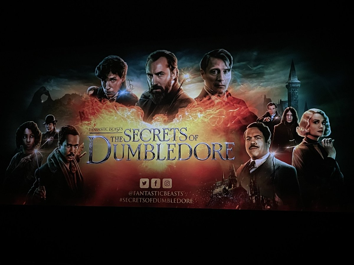 TheFatMovieGuy's tweet photo. Attended an advanced screening of #fantasticbeasts #SecretsOfDumbledore https://t.co/S4jYX71dQB