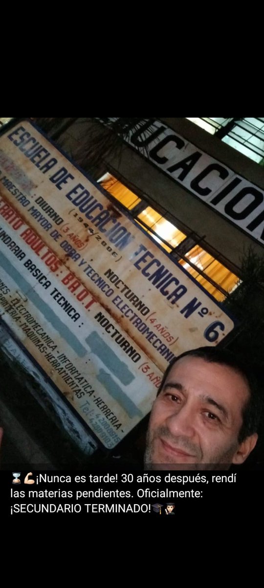 luchocabrera24's tweet photo. ¡Nunca es tarde! 30 años después, secundario finalizado. Siempre se puede un poco más... https://t.co/N6mw72zdCq