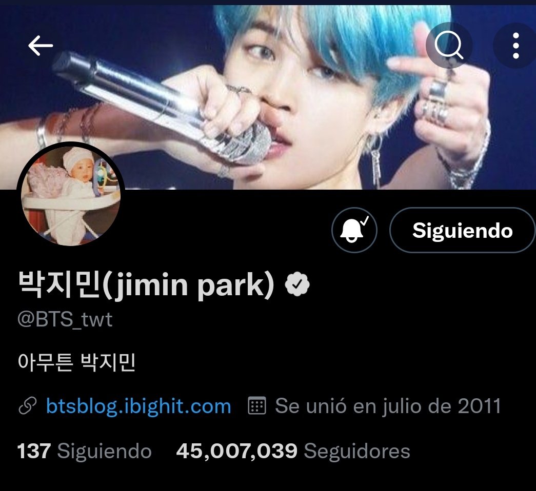 Alejandpark's tweet photo. Ya no más el "Jin hit entreteiment" Ahora es "Jimin entreteiment" 😂😫🤌 https://t.co/EjCt1ng4X2