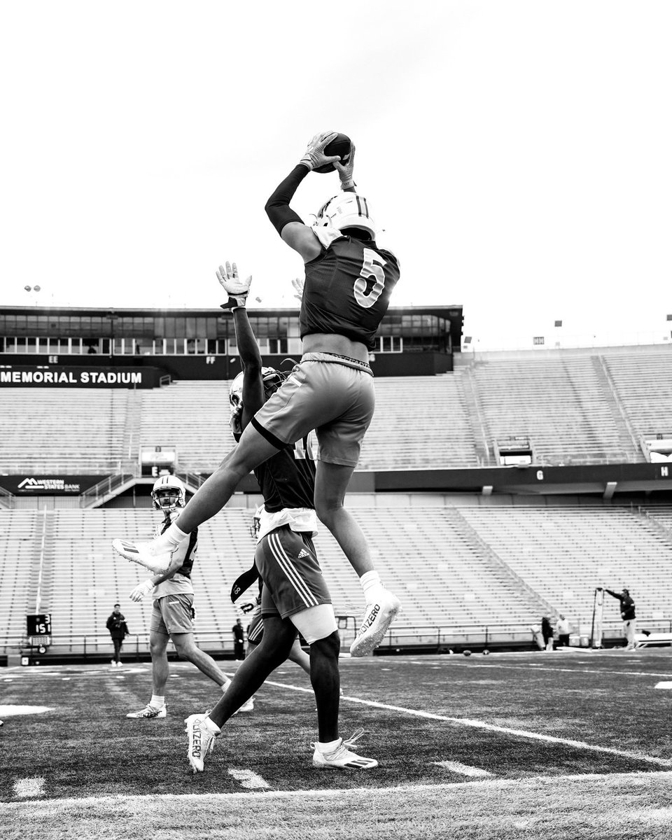 Wyoming Cowboy Football tweet media