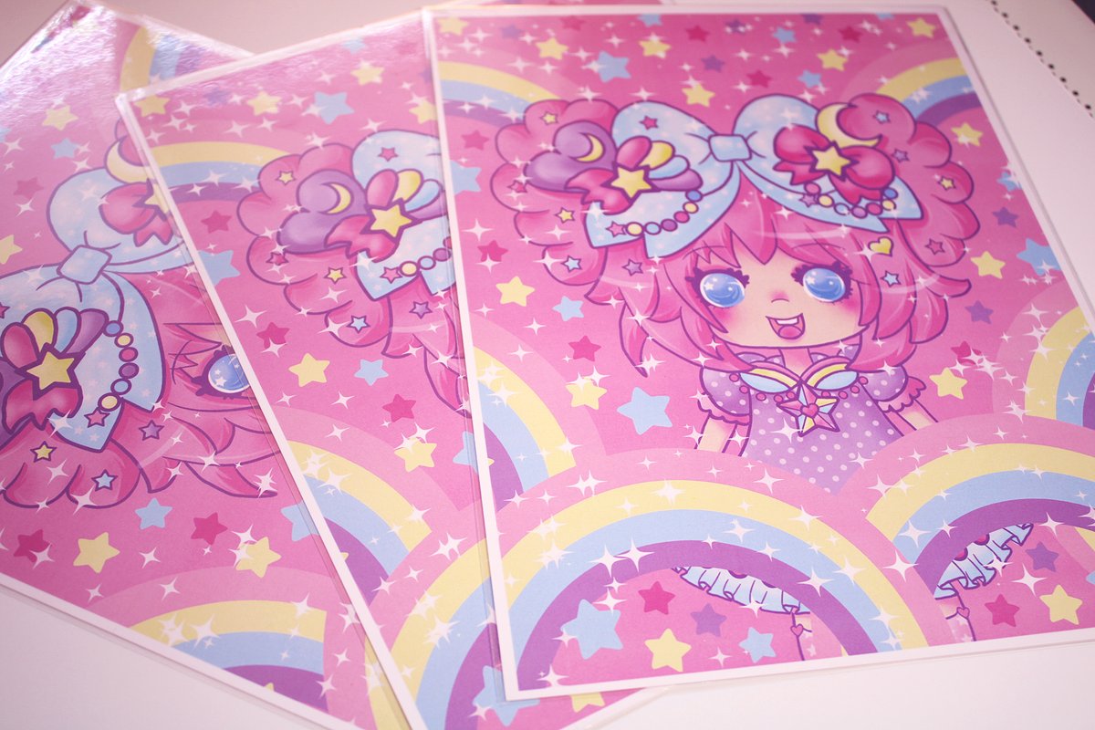 HolleyTeaTime's tweet photo. Art prints of my art are now on sale! Please check out my store. I'm raising money for a new computer. Every order really helps me out, thank you. https://t.co/yiQyB9yqdz #kawaii #kawaiiart #kawaiiartist #ArtistOnTwitter #Artists #cute #cuteart  #colorful https://t.co/v4shrks89i