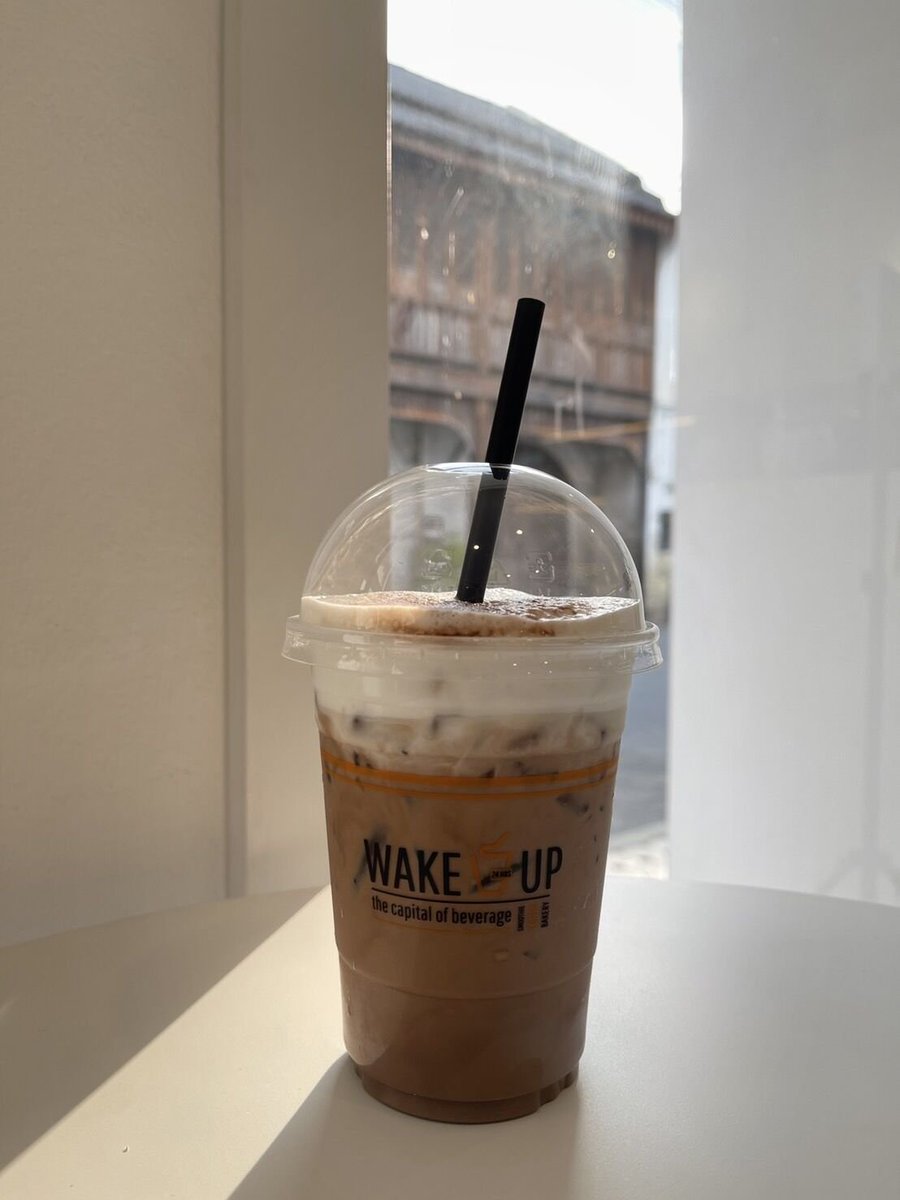 wakeup24hrs's tweet photo. เมนูช็อกโกแลตพรีเมียม ของแท้จากเบลเยียม 🍫 และที่พลาดไม่ได้เมนูกาแฟ ที่คัดสรรเมล็ดที่ดีมาแล้วเพื่อคุณ ☕️

สั่งผ่าน 𝐆𝐫𝐚𝐛 𝐅𝐨𝐨𝐝 ลดทันที 𝟏𝟓% 👉คลิกเลย https://t.co/UYbBCWpIb8 ☕🛵

#อร่อยบอกต่อ #อร่อยจนต้องรีวิว #chiangmai #wakeupcoffee https://t.co/wNTuDtuR28