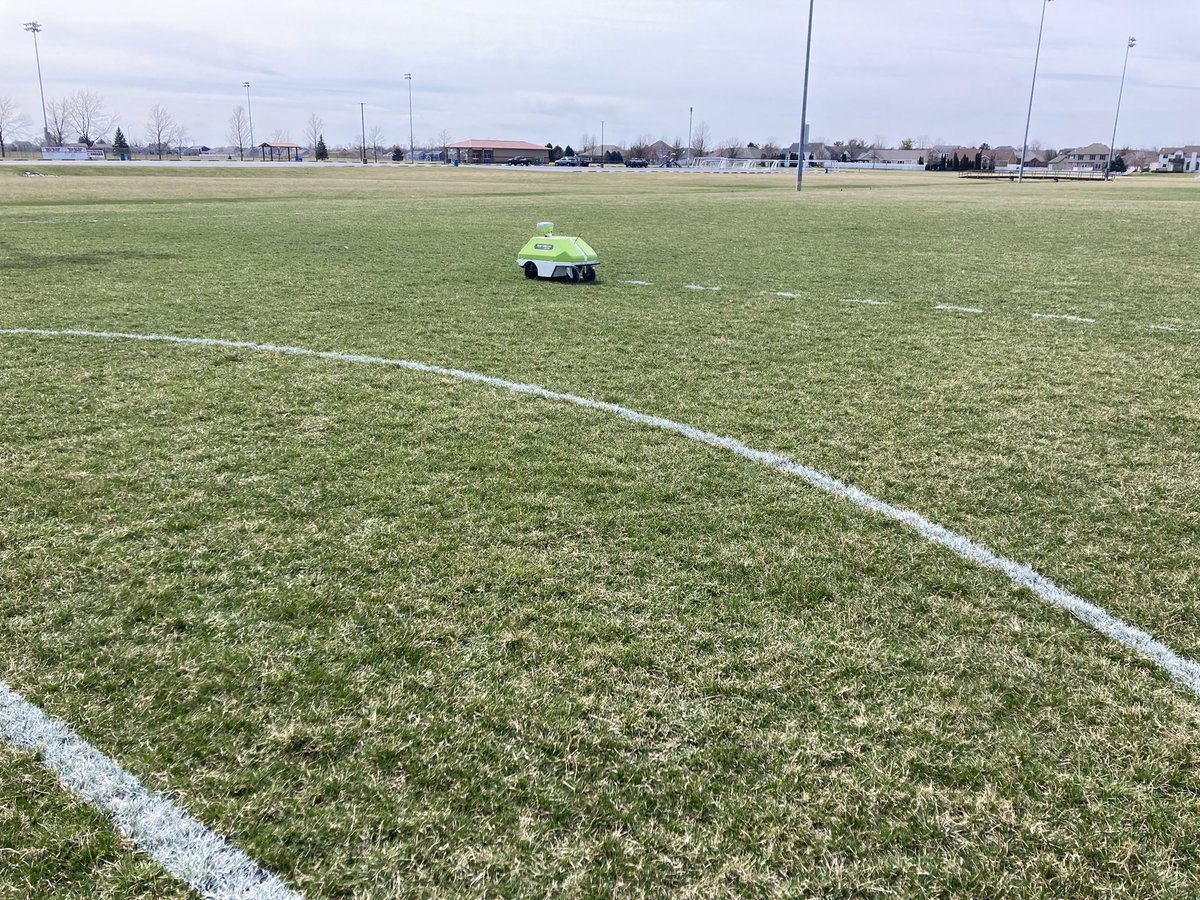 ZachGrosenheid1's tweet photo. Excited to welcome Morton Parks &amp; Rec to the Turf Tank Army!! ⚽️🏈🤖 #TurfTank #coolestrobotever https://t.co/AfNFtKlPpV