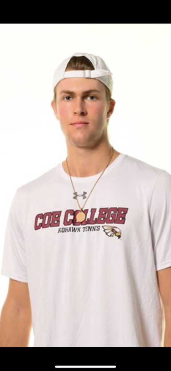 CoeFDC's tweet image. Next up is Bo aka dirty Rob. He's from Mexico City and majoring in math, economics, and physics. He's inspired by Marshal Baranowski, and his favorite flunk day memory is losing his friend and then finding him passed on the quad. Catch Bo going for gold real soon 👀🗓