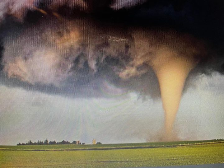 RiseRelief's tweet photo. If you or anyone you know was affected in North or South Carolina by the tornadoes, please reach out to us.
#riseteam.org #tornado #stormcleanup #wecanhelp #searchandrescue https://t.co/BArTWKUOMy