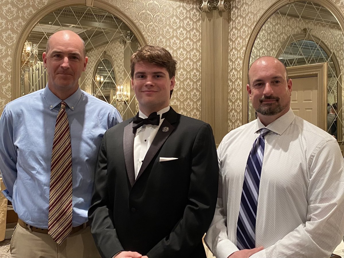 DodgerAthletics's tweet photo. A wonderful night celebrating Senior Connor Gilfillan’s selection as the National Football Foundation Scholar Athlete representing Madison High School. #DodgerProud 🏈 Pictured L to R: Coach Hughes, Connor, Coach Kubik. @MrDrechsel https://t.co/zvIT7blf2Z