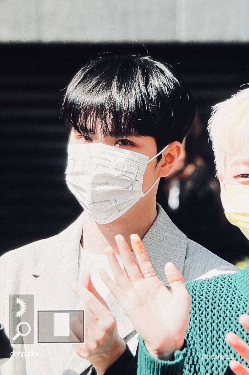 deepblue0703's tweet photo. 220401
#위아이 #WEi #김동한 #Kimdonghan 
#동한 #donghan

자기주장 쩌는 마스크 https://t.co/n5slkcZ12R