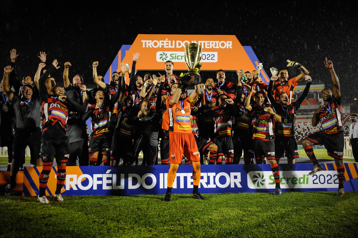 Paulistao's tweet photo. Um título assim merece mais alguns cliques.
Confere aí mais algumas imagens da conquista do Ituano, que faturou o bicampeonato do Troféu do Interior.
#FutebolPaulista #TrofeuDoInterior
📷Rodrigo Corsi/Ag. Paulistão https://t.co/6FDCQmcqSl