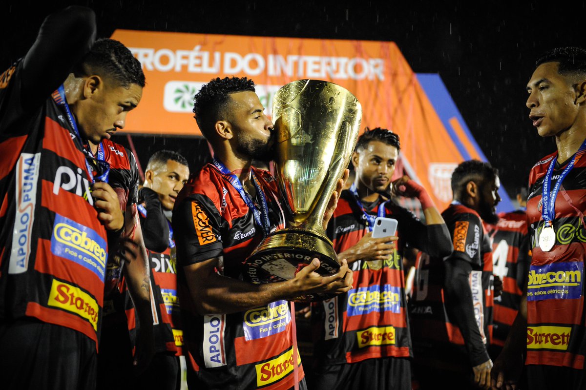 Paulistao's tweet photo. Um título assim merece mais alguns cliques.
Confere aí mais algumas imagens da conquista do Ituano, que faturou o bicampeonato do Troféu do Interior.
#FutebolPaulista #TrofeuDoInterior
📷Rodrigo Corsi/Ag. Paulistão https://t.co/pmF3sq9ndu