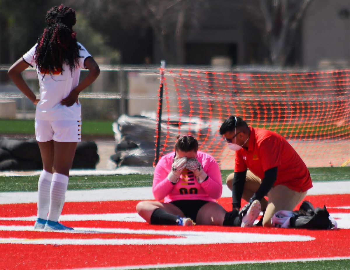 ATSAATSU's tweet photo. Our last AT spotlight of National Athletic Training month is Kevin Orozco, AT, ATC. @KevinOrozcoATC 
Kevin obtained his BS in Athletic Training &amp; Minor in Nutrition from the University of Utah. He is currently a 2nd year residential masters student at ATSU. https://t.co/jWEVTk1XNZ