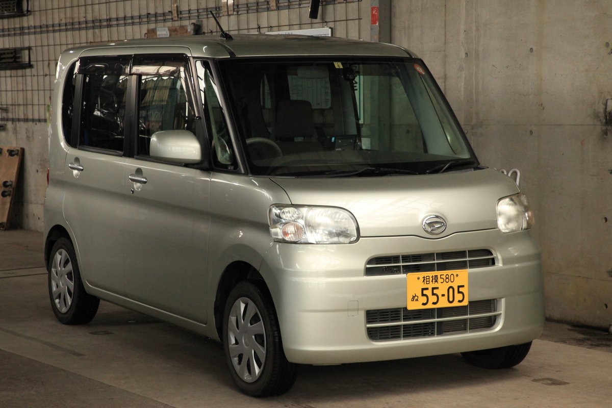 商品車のご紹介です】 ダイハツ タント L 右ハンドルCVT 3.1万km